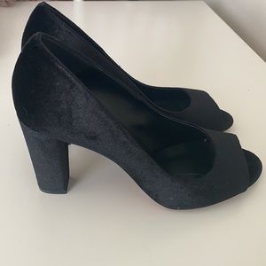 New Look Peep Toe Heels in Black